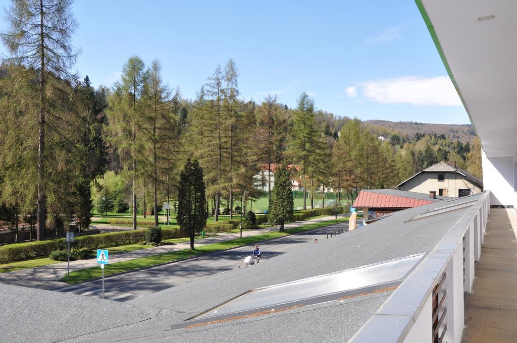 Pokoje Beskid 브렌나 외부 사진